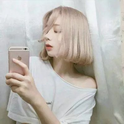 女孩爱跑步封面