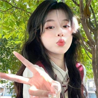 女村医封面